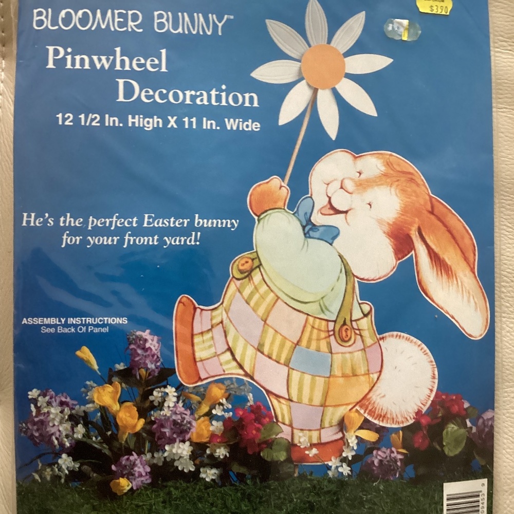 Vintage American Greetings  Bloomer Bunny PINWHEEL